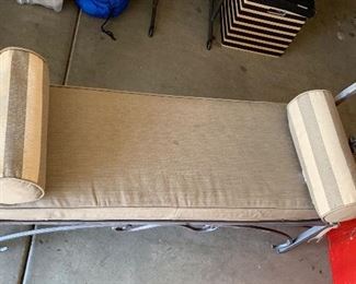 Iron Bench Sunbrella Cushions	31x60x18in	HxWxD	PT218