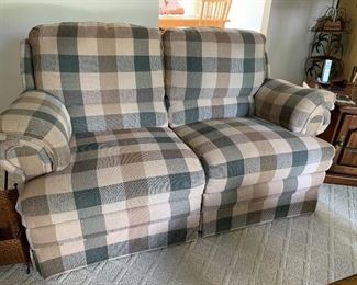 Like New -- Double-sided recliner loveseat w/matching couch also w/both ends that recline 