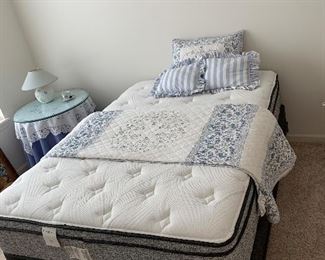 Dream Haven twin mattress - like new