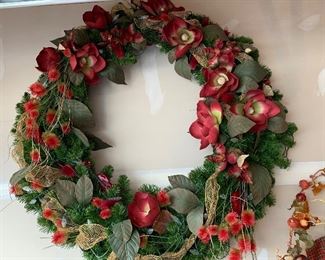 Very Large Christmas Wreath w/lights 