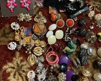 Hundreds of pairs of vintage earrings