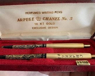 Arpege Chanel #5 pen set