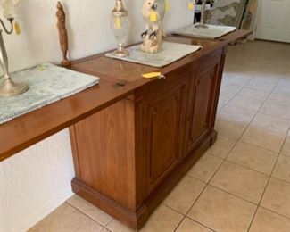 Sideboard
