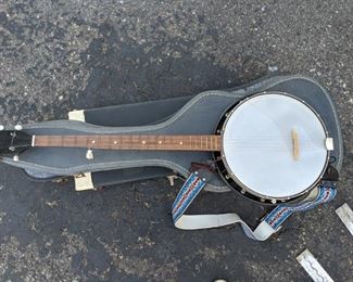 Silvertone Banjo
