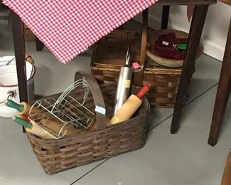 Picnic baskets & vintage rolling pins