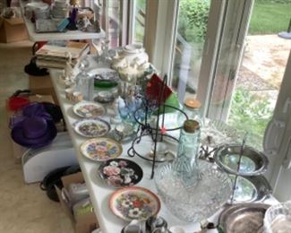 Dept 56, record albums, collectibles