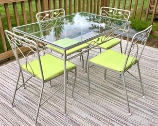 Patio table with 4 chairs 