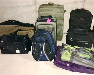 Luggage & travel bags, several pieces SOLD