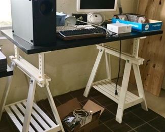 adjustable saw horses, separate desk top, electronics