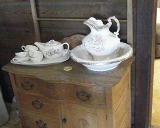 Walsh stand with towel bar 