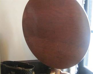 Tilt Top Table.