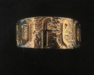 Jennifer Fisher: No Fear bracelet.