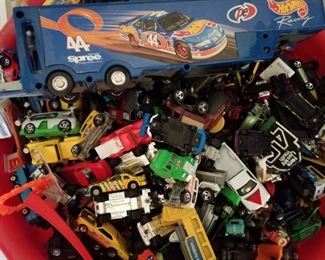 hundreds of Hot Wheels, Matchbox cars, toy cars