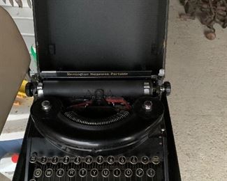 Vintage Remington Portable typewriter!  Only $150!