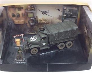  FORCES OF VALOR WW2 U.S. 2 TON ARMY