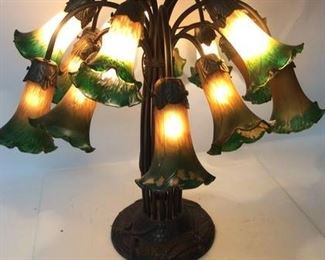 15 LAMPSHADE TABLE LAMP, GREEN/GOLD