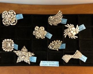 Kramer Costume Broach