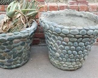 rock pots large