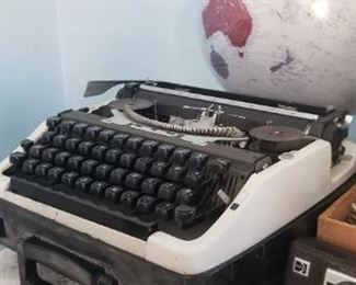 1950s portable typewriter