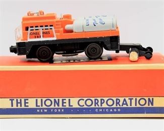 Lionel Train No. 3927 Track Cleaning Car in Original Box