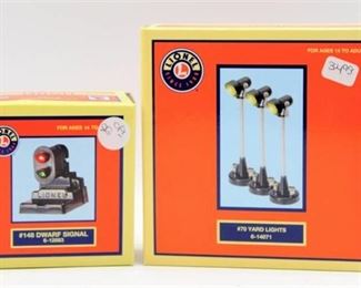 Lionel 6-12883 #148 Dwarf Signal and 6-14071 #70 Yard Lights - Both are New in Box