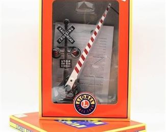 Lionel No. 6-62162 Auto Crossing Gate and Signal - No. 6-5540 "o" Gauge 90 deg Crossover - Both are New in Box