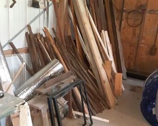 Free Old Lumber and barn wood Timbers