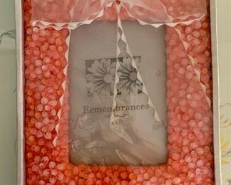 Item 203:  Floral Frame - 3" x 5":  $14