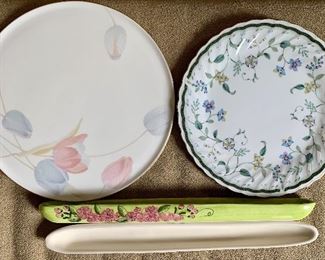 Item 237:  Lot of Assorted Plates and Olive Dishes:  $22