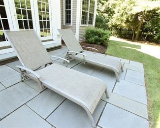 Pair outdoor lounge chairs $80