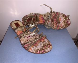 Missoni gold leather sandals in great condition size 7 - $125