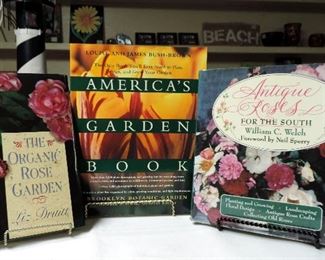 GARDEN AND ROSE BOOKS