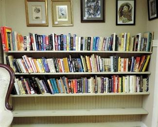 PAPERBACKS & VINTAGE OWL ART