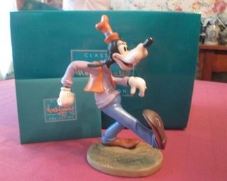 Walt Disney Figurine