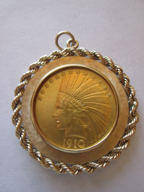 Gold Coin in 14kw. Rope Bezel