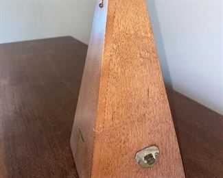 $25 SETH THOMAS METRONOME