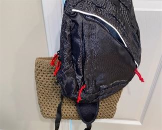 WOMENS HANDBAGS AND ACCESSORIES