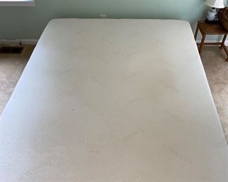 $100 QUEEN SIZE TEMPUR PEDIC MATTRESS WITH FRAME. NO BOX SPRING
80”L x 60”W