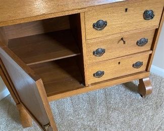 $200 OAK SECRETARY DESK WITH HUTCH 
36”L x 15”D x 67”H 
