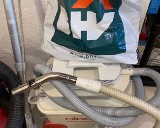 $30 BISSELL POWER STEAMER DELUXE
