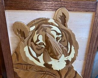 $45 OAK INLAID WOOD TIGER ART