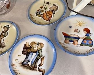 $5 EACH HUMMEL COLLECTIBLE PLATES 