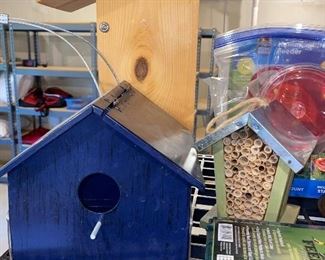 BIRD HOUSE