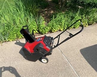 $130 TORO SNOWBLOWER 