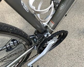 $320 TREK 7500 BIKE