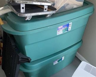 $5 EACH PLASTIC BINS