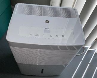 $80 GE DEHUMIDIFIER