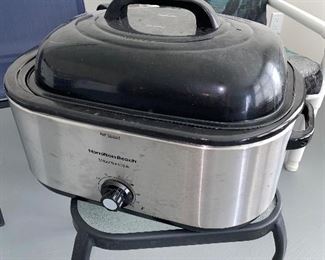 $25 HAMILTON BEACH ROASTER OVEN