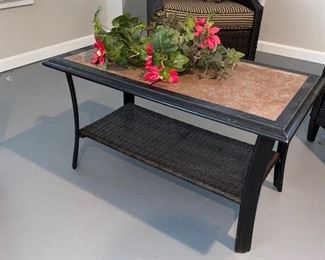 $550 LA-Z-BOY RATTAN OUTDOOR PATIO FURNITURE
INCLUDES
LOVE-SEAT
2 ARM CHAIRS
COFFEE TABLE