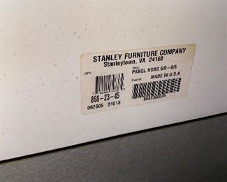 $250 CREAM SOLID WOOD QUEEN SIZE STANLEY HEADBOARD WITH FRAME